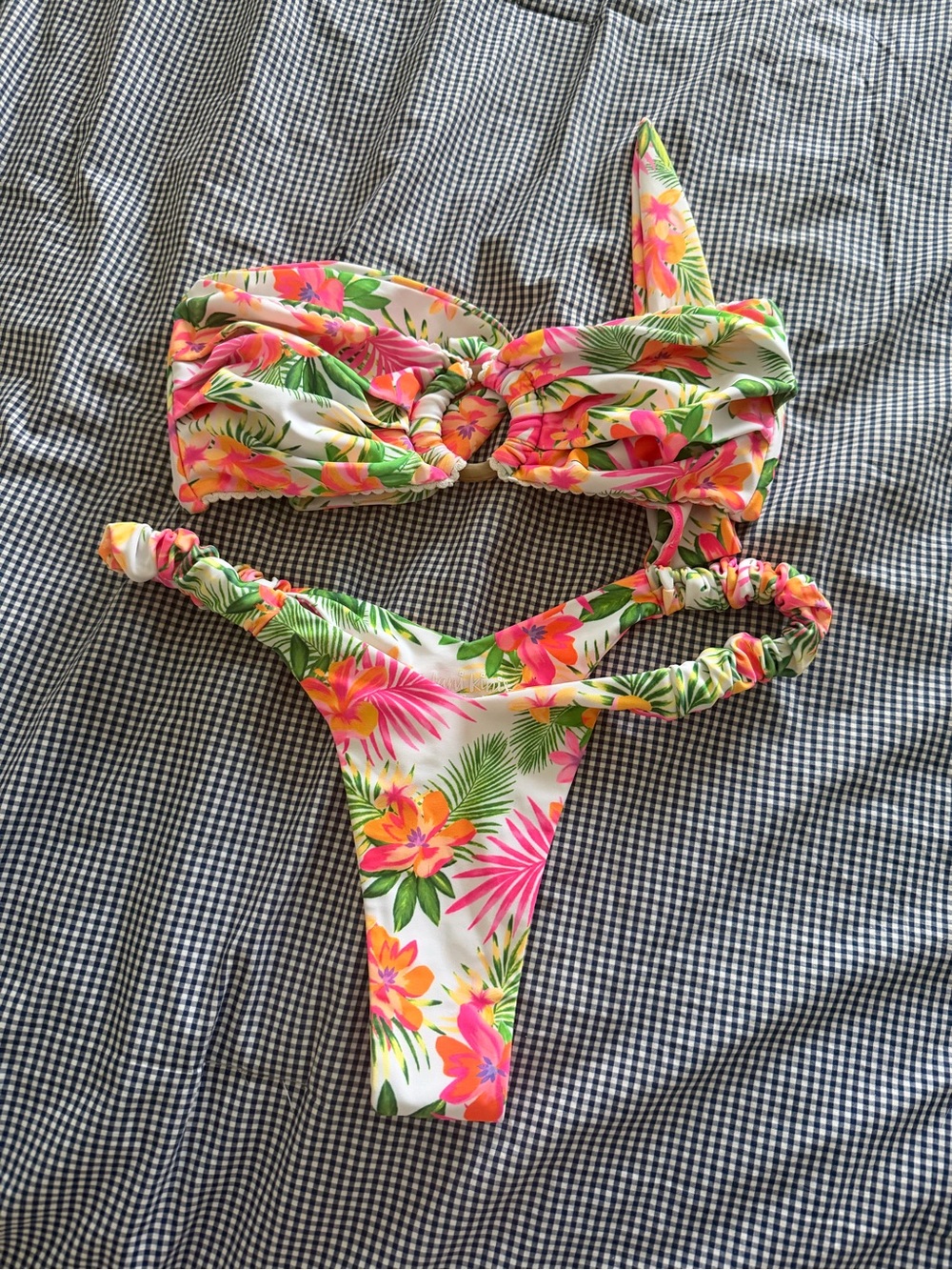 Kulani kini bikini